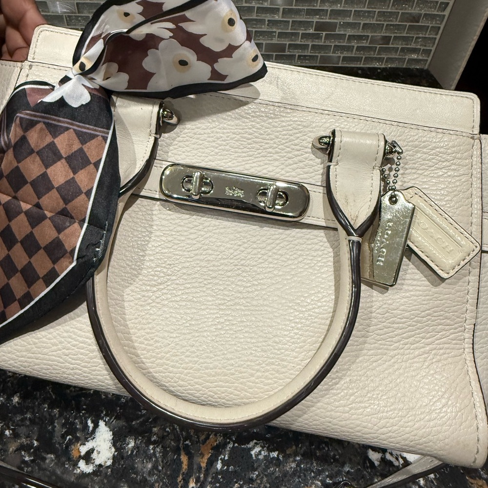 COACH 2018 Swagger 27 Carryall
Color- Chalk EUC - Picture 14 of 14